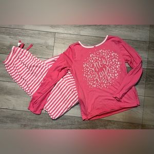 Oshkosh youth size 14 PJ’s pink